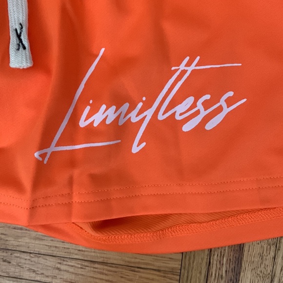 Shein shorts - Picture 2 of 4